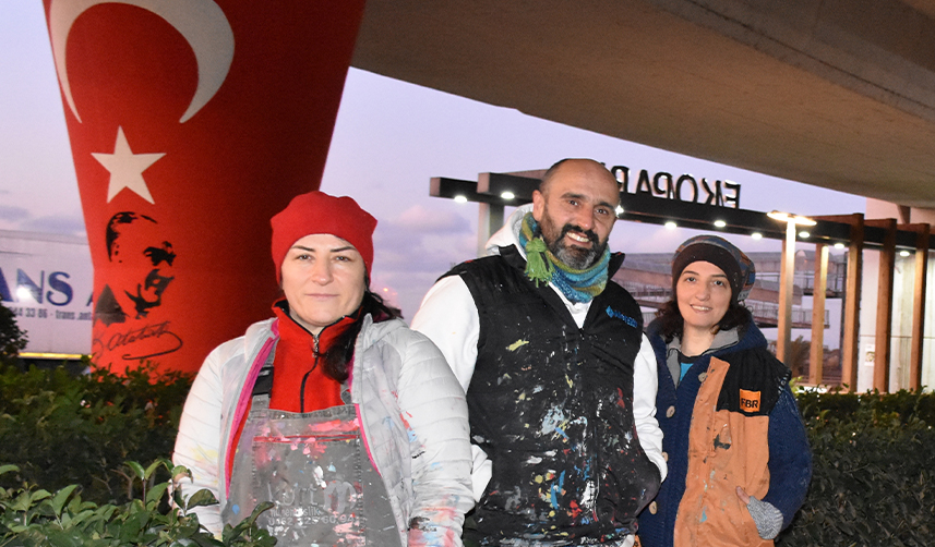 Trabzonlu-ressamlar-fırçalarıyla-kentin-duvarlarını-renklendiriyor