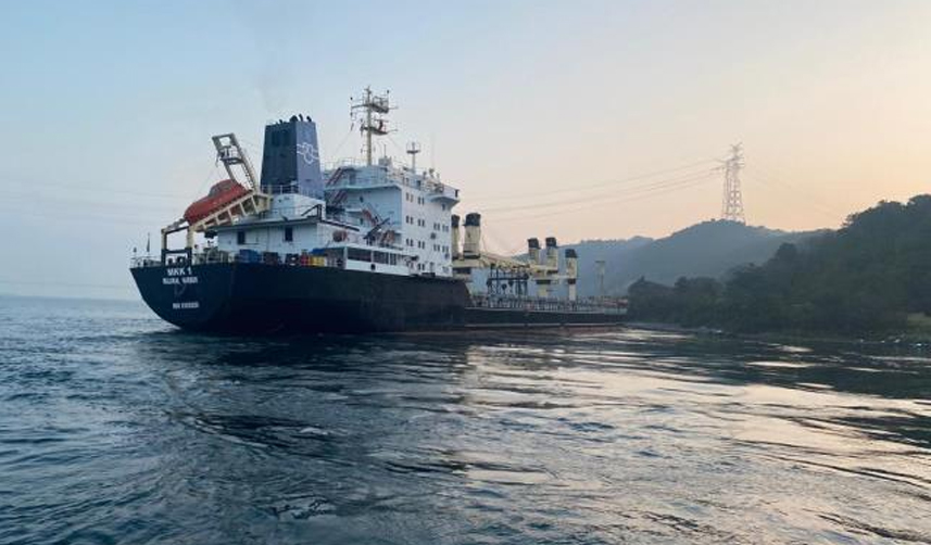 Ukrayna'dan-gelen-gemi-boğazda-karaya-oturdu!