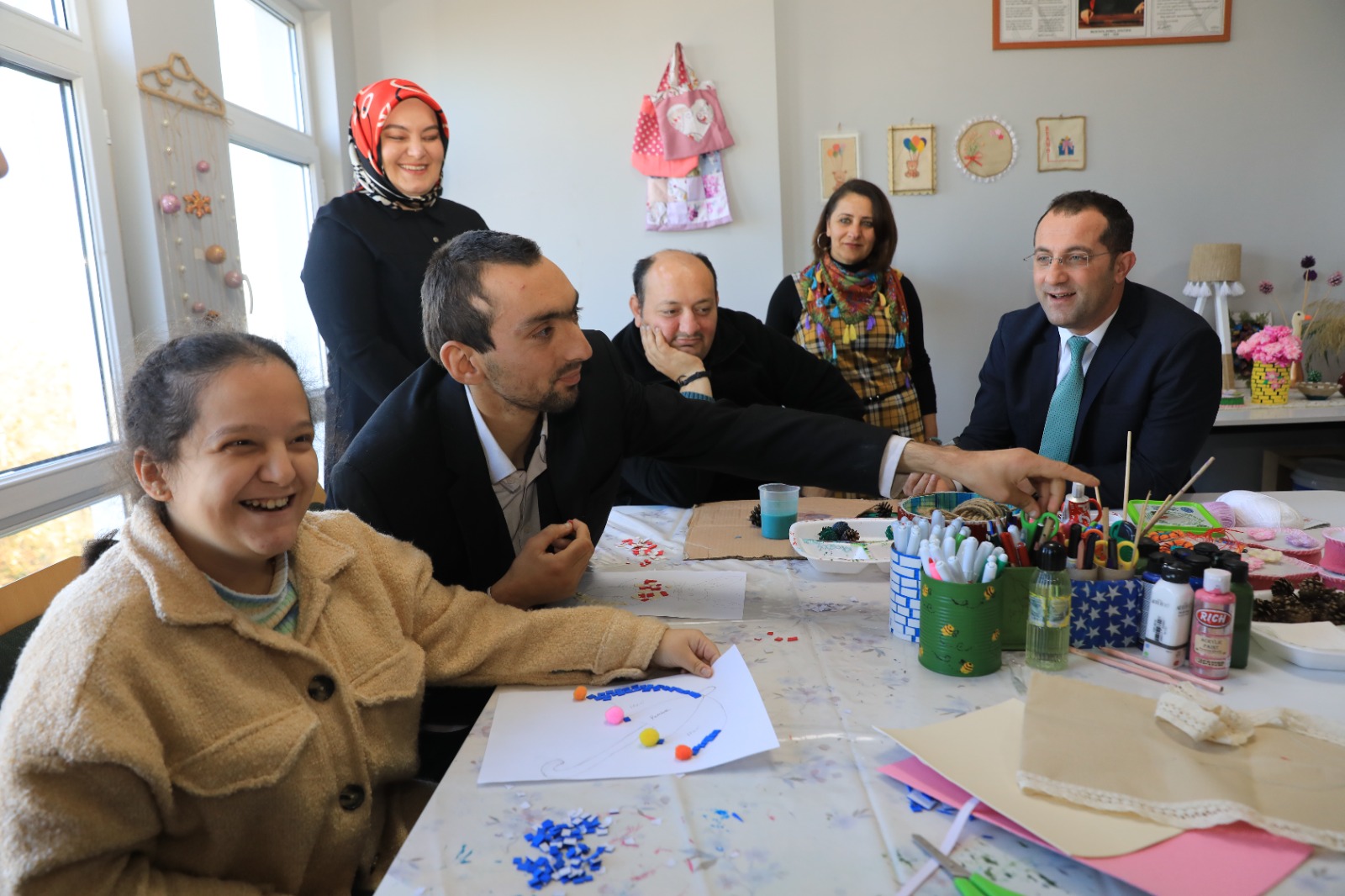 Akçaabat Belediye Başkanı Ekim'den özel bireylere özel ilgi