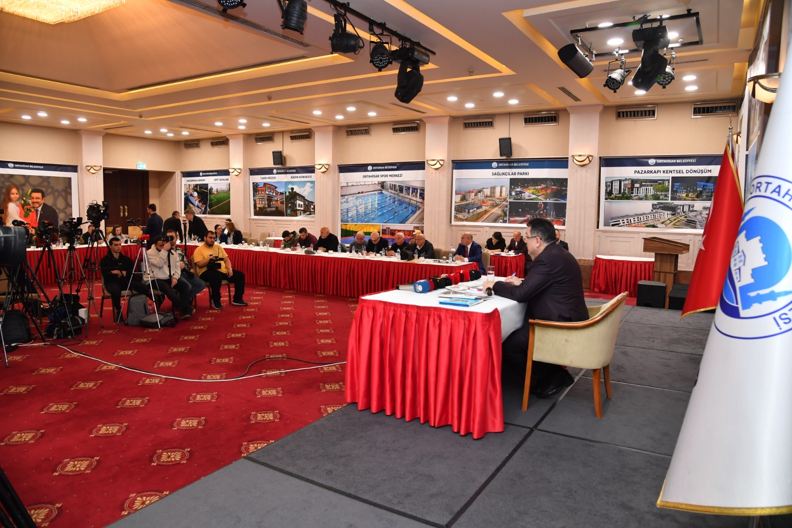 Ortahisar Belediye Başkanı Genç faaliyetlerini değerlendirdi