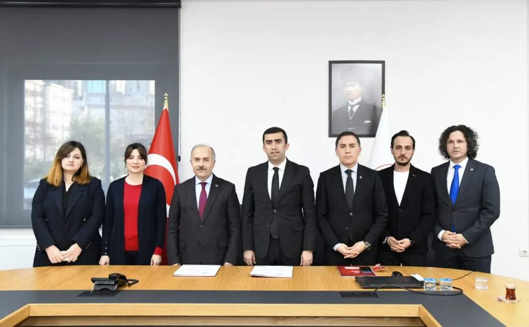 Trabzon Üniversitesi ile Milli Eğitim arasında protokol! Önemli projeye imzalar atıldı