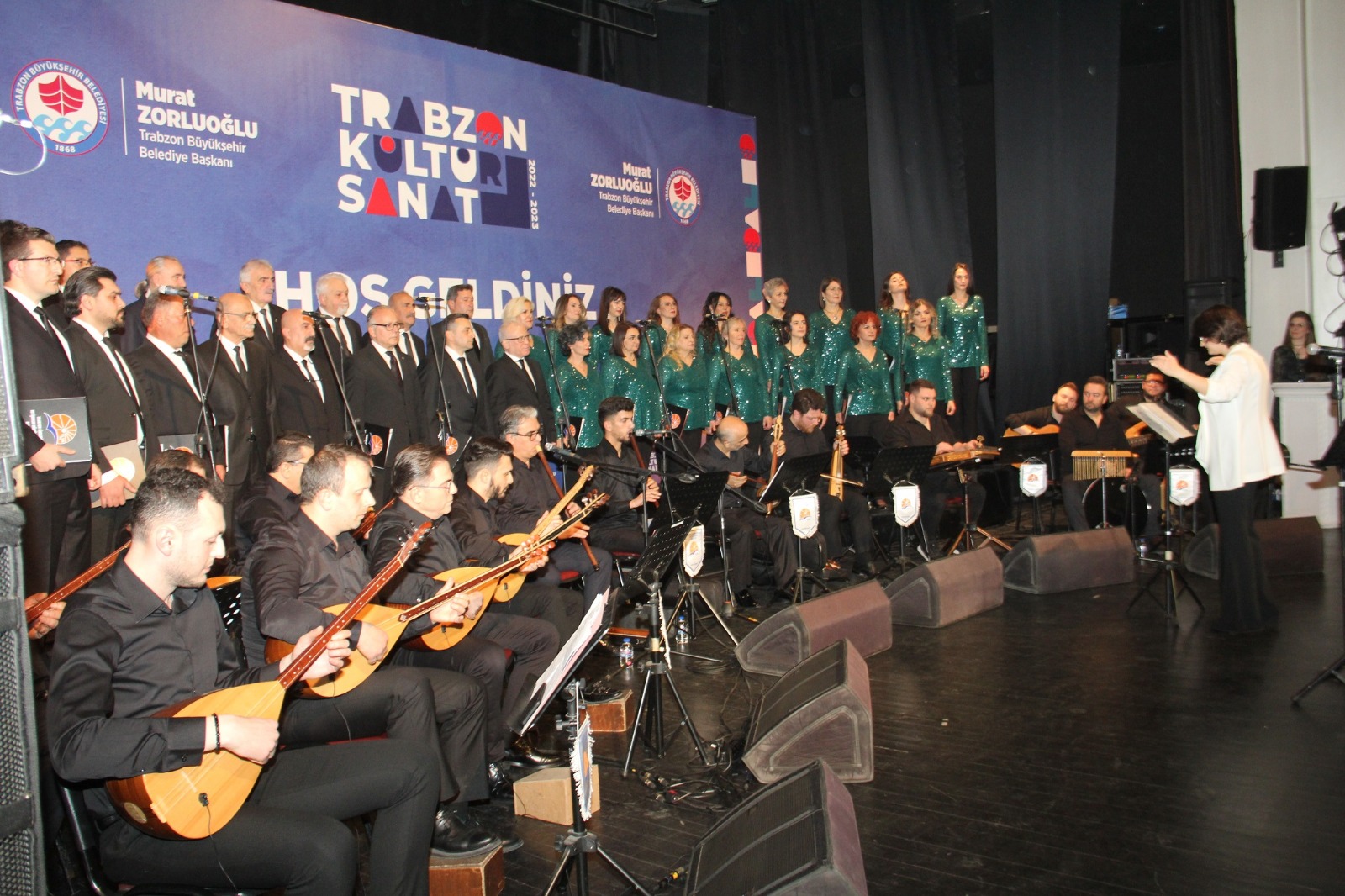 Trabzon türkülerle mest etti 