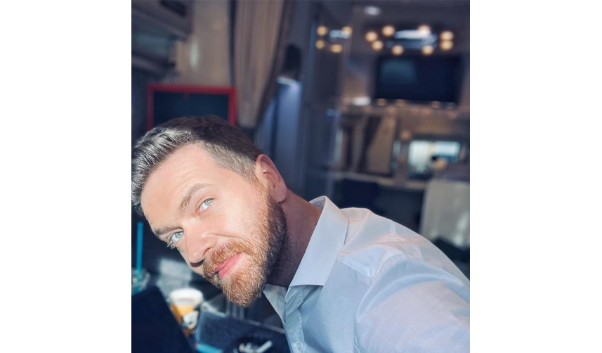 Yakışıklı-oyuncu-bıçak-altına-yattı!-Diziye-ara-verildi