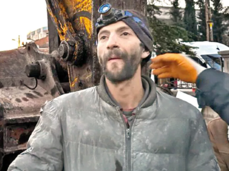 63e82aae4e3fe02204311fa4