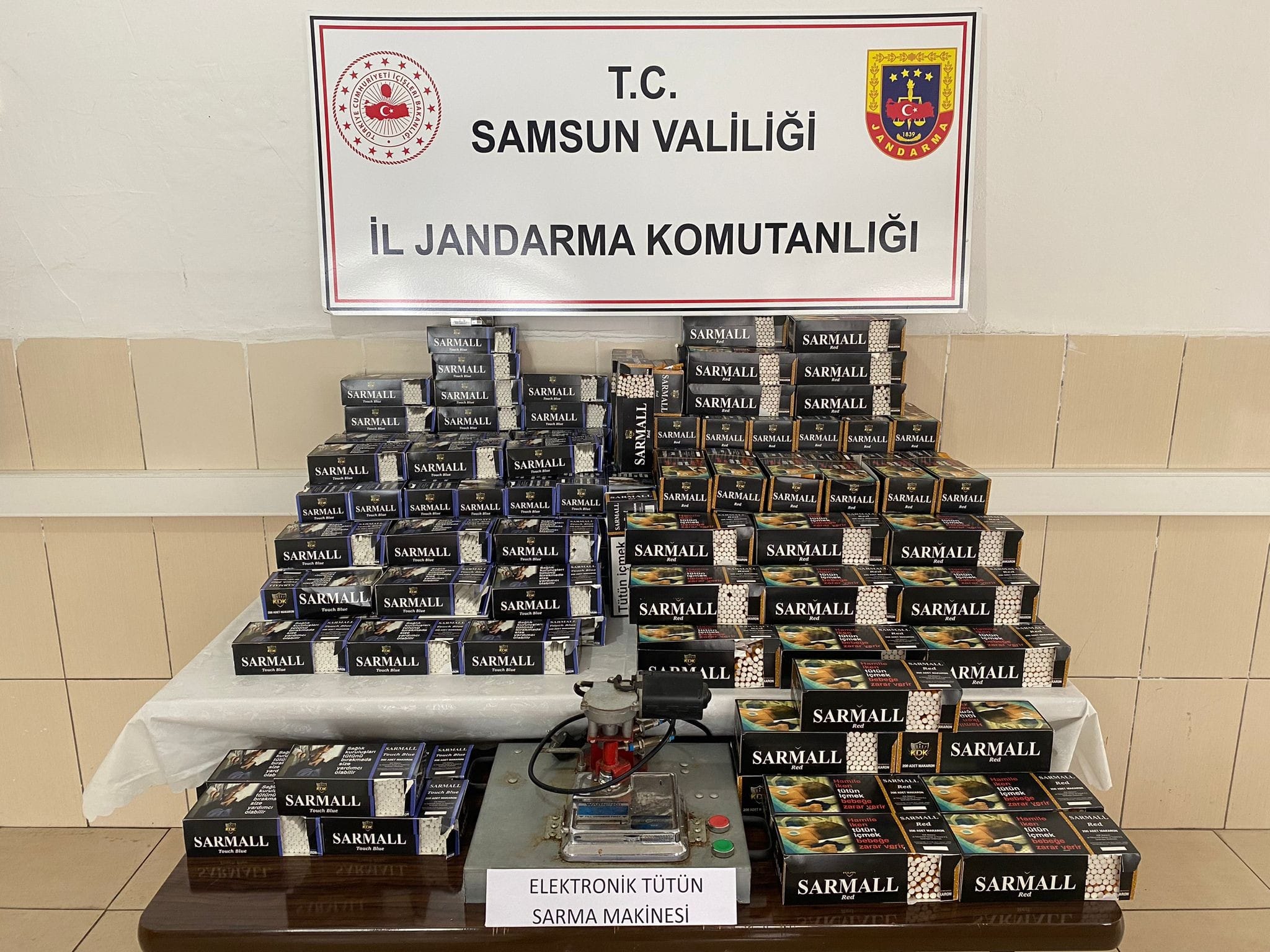 Samsun'da uyuşturucu ve kaçakçılık operasyonu! 