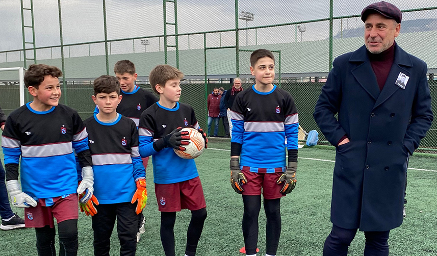 Abdullah Avcı’dan Kadir Özcan Tesisleri’ne ziyaret