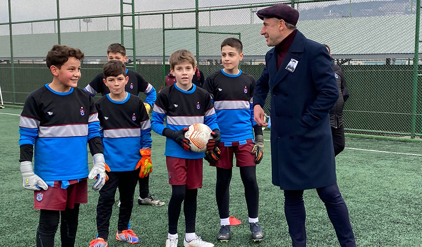 Abdullah Avcı’dan Kadir Özcan Tesisleri’ne ziyaret