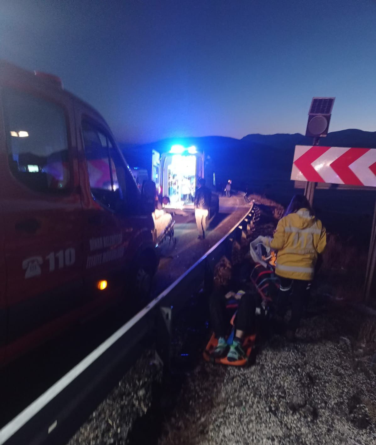 Afyonkarahisar'da otobüs devrildi! Ölü ve yaralılar var