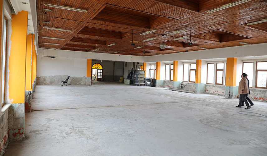 Akçaabat 'Çok Amaçlı Spor Merkezi'ne kavuşuyor