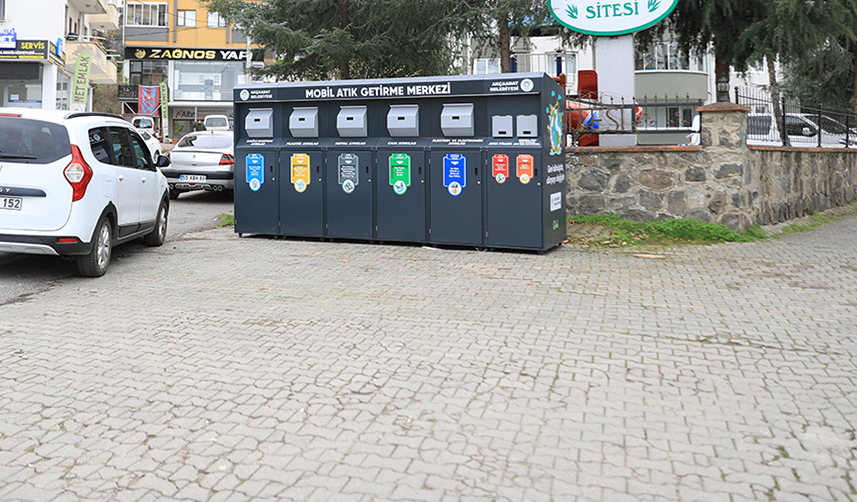 Akçaabat'a mobil atık getirme ünitesi! Sayıları artıyor