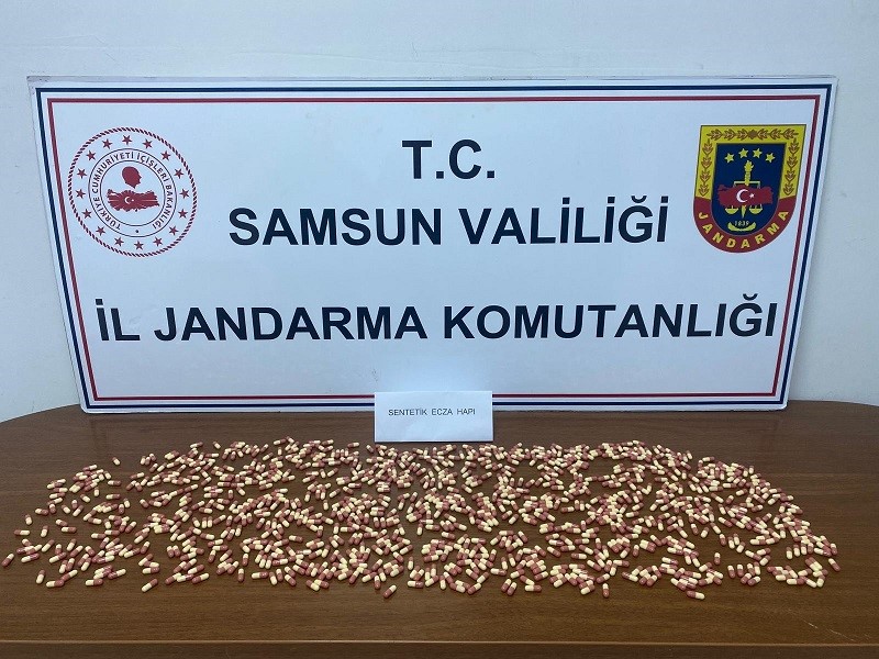 Samsun'da jandarmadan uyuşturucu operasyonu! 