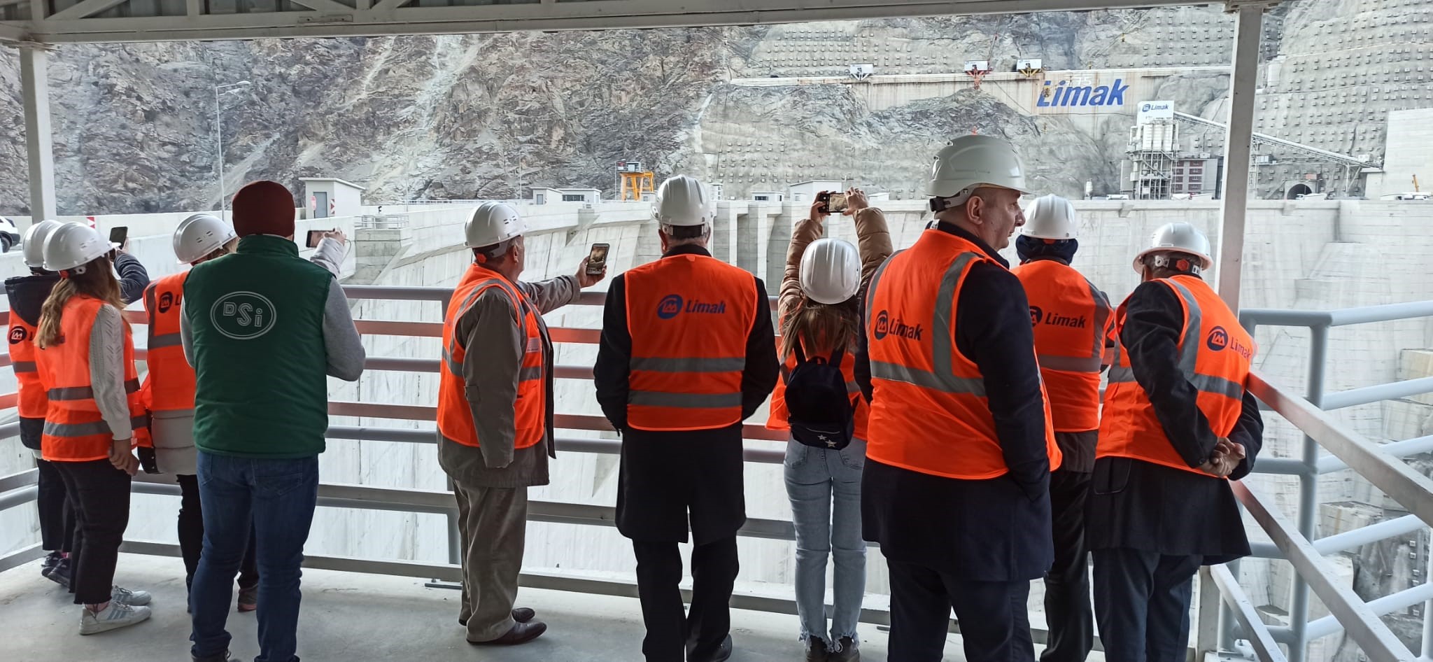 Yusufeli Barajı'nda su seviyesi 74 metreyi buldu