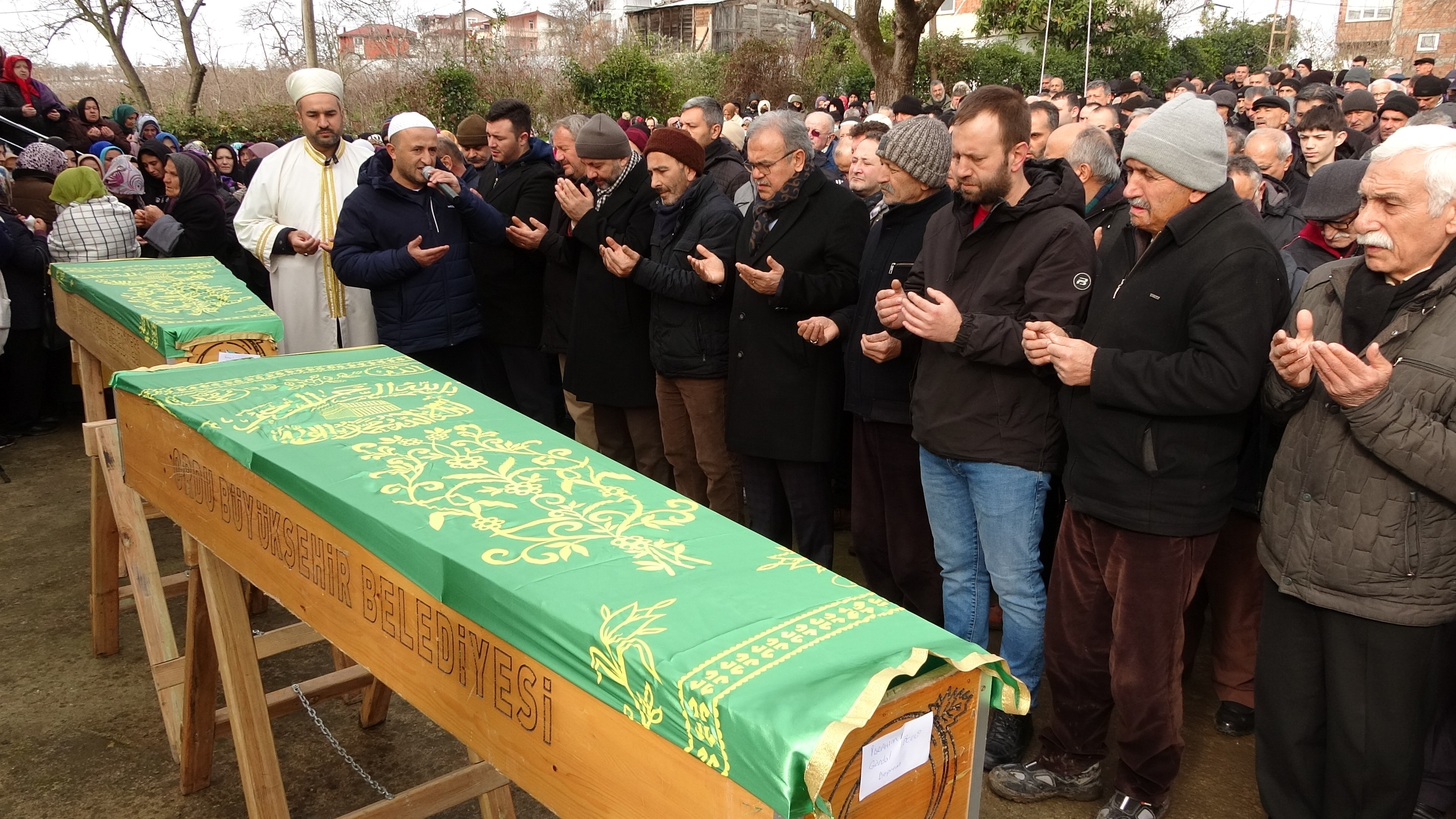 Depremde hayatını kaybeden 1’i çocuk 6 kişi Ordu’da toprağa verildi