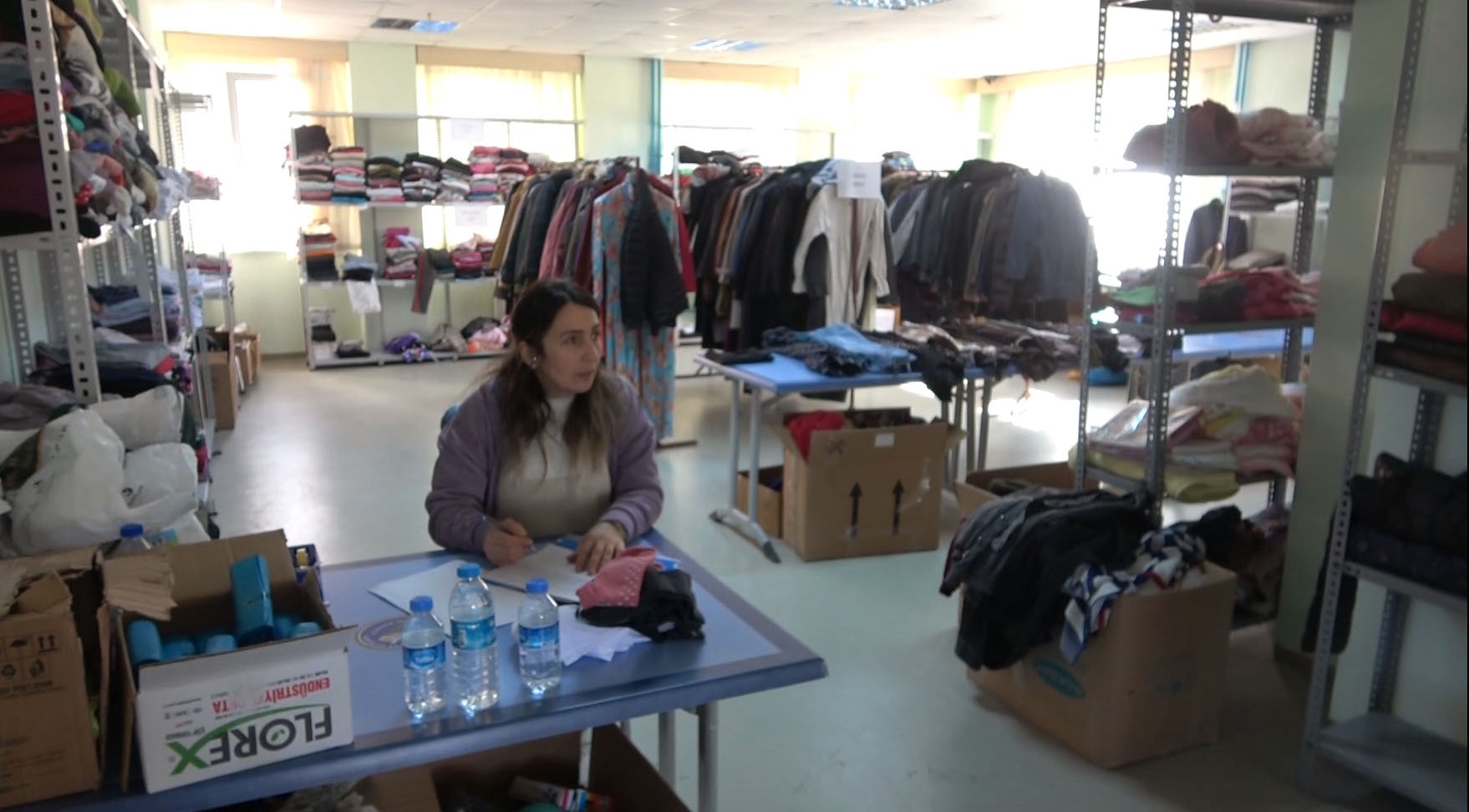 Giresun'da depremzedelerin konakladığı yurtlarda sosyal mağaza açıldı