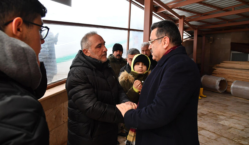 Depremde hayatını kaybeden çift, Trabzon'da son yolculuğuna uğurlandı
