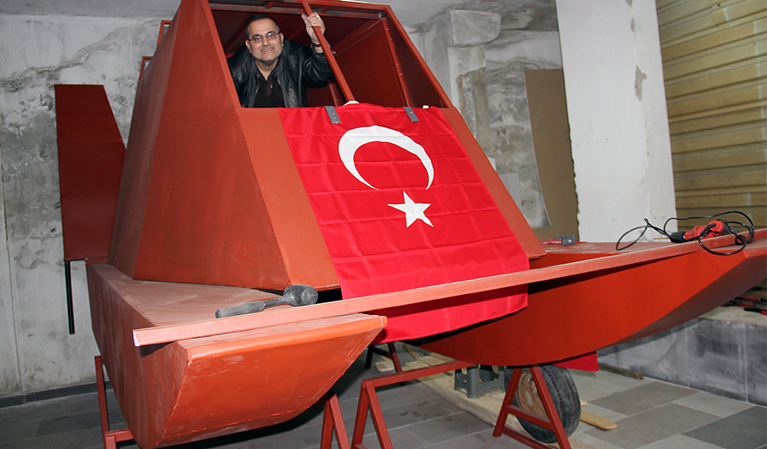 Giresun'da bir kişi karada ve denizde gidebilen arama kurtarma aracı yapıyor