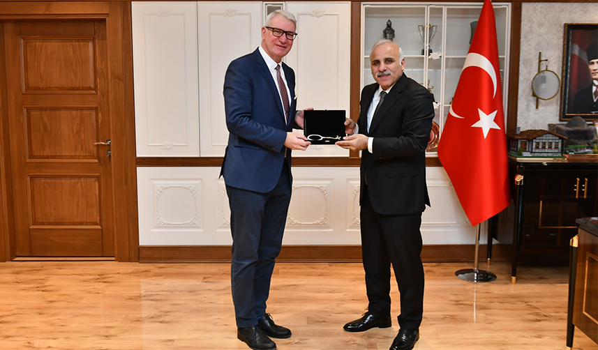 Letonya Büyükelçisi Vaivars'tan Trabzon'a ziyaret