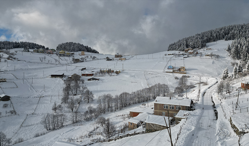 Trabzon-dahil-4-ilde-160-yerleşim-yerine-ulaşım-sağlanamıyor