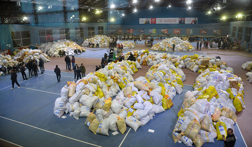 Trabzon, depremzedeler için tek yürek
