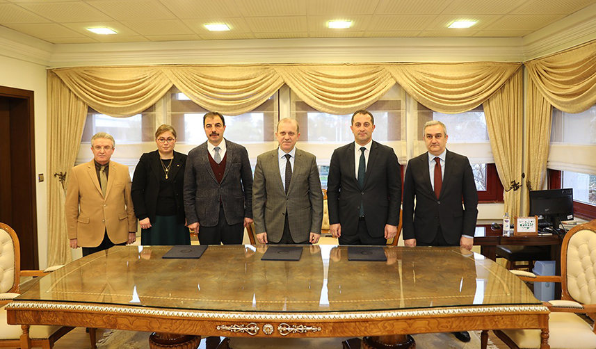 Trabzon'da 'Aronya' araştırılıp geliştirilecek