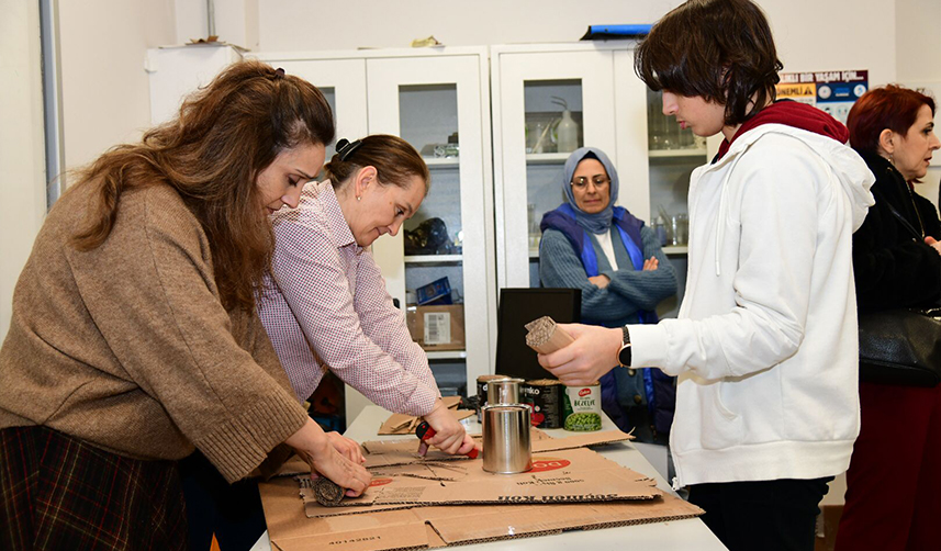Trabzon'da bilim sanat merkezinden depremzedeler için yürek ısıtan hizmet