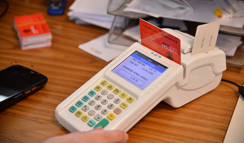 Trabzon'da depremzedelere ulaşım kartı