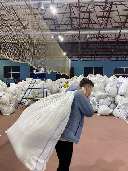 Trabzon’da genç futbolculardan yardım çalışmalarına destek