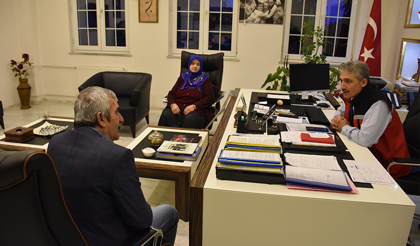 Trabzon'da huzurevi sakinlerinden deprem bölgesine nakit yardımı