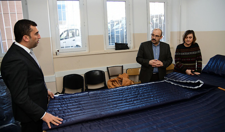 Trabzon'da iyilik seferberliği! Depremzedelere yardım için üretiyorlar