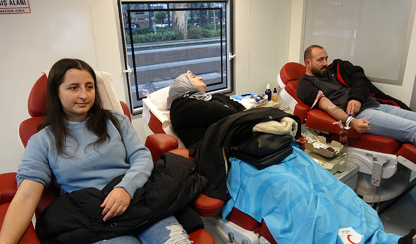 Trabzon'da kan merkezlerinde yoğunluk! Vatandaşlar seferber oldu