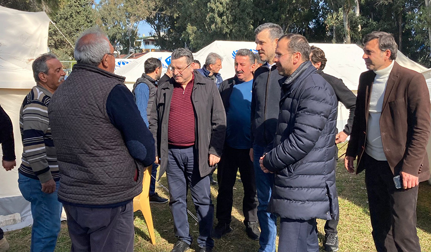 Trabzon'da Ortahisar Belediyesi'nden deprem bölgesine çadır yardımı