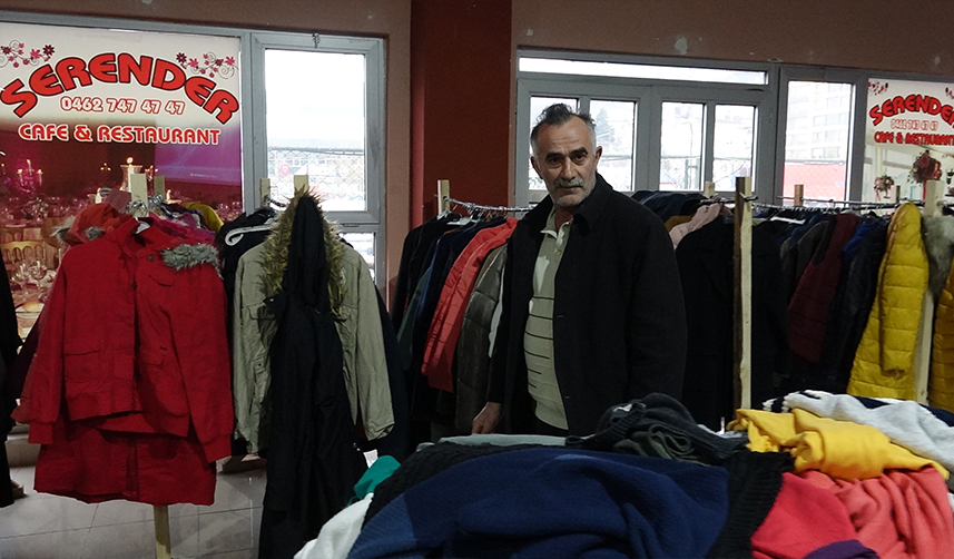 Trabzon'dan deprem bölgesine yardım için gönderilen ayakkabının içinden servet çıktı