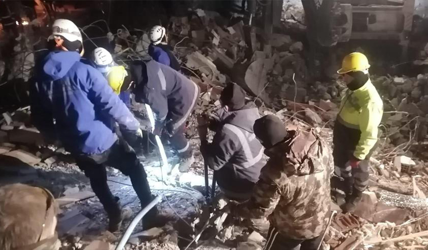 Trabzon'un Akçaabat ilçesi, deprem bölgesi için seferber oldu