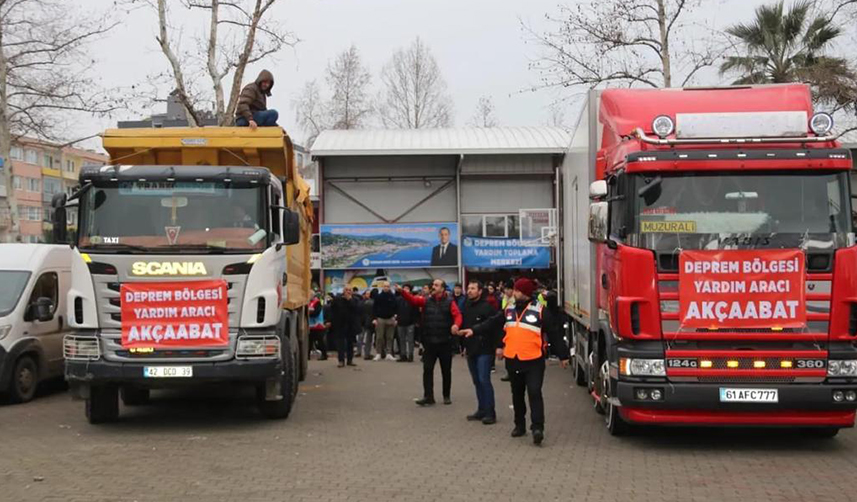 Trabzon'un Akçaabat ilçesi, deprem bölgesi için seferber oldu