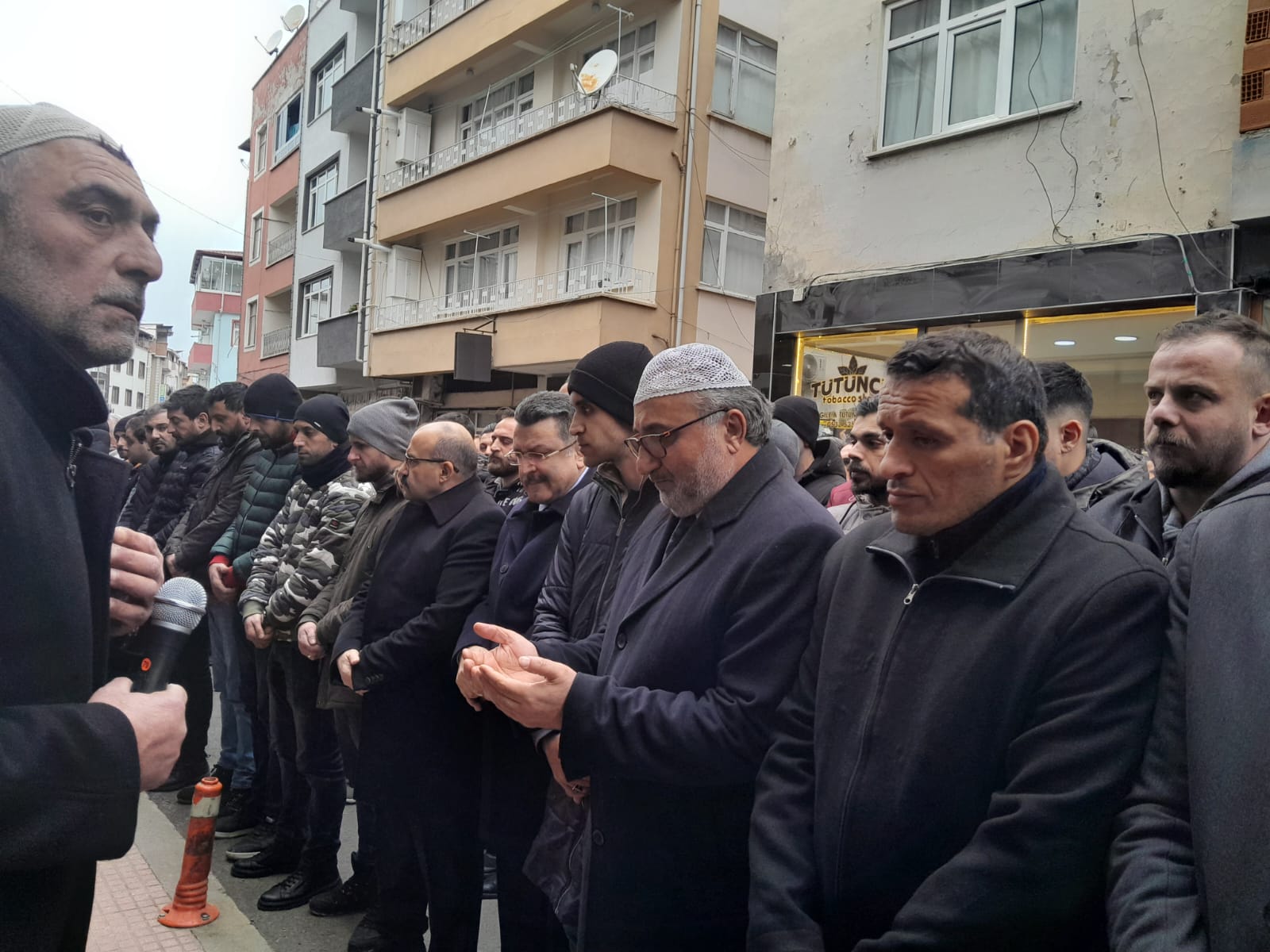 Trabzon'da depremzede-2