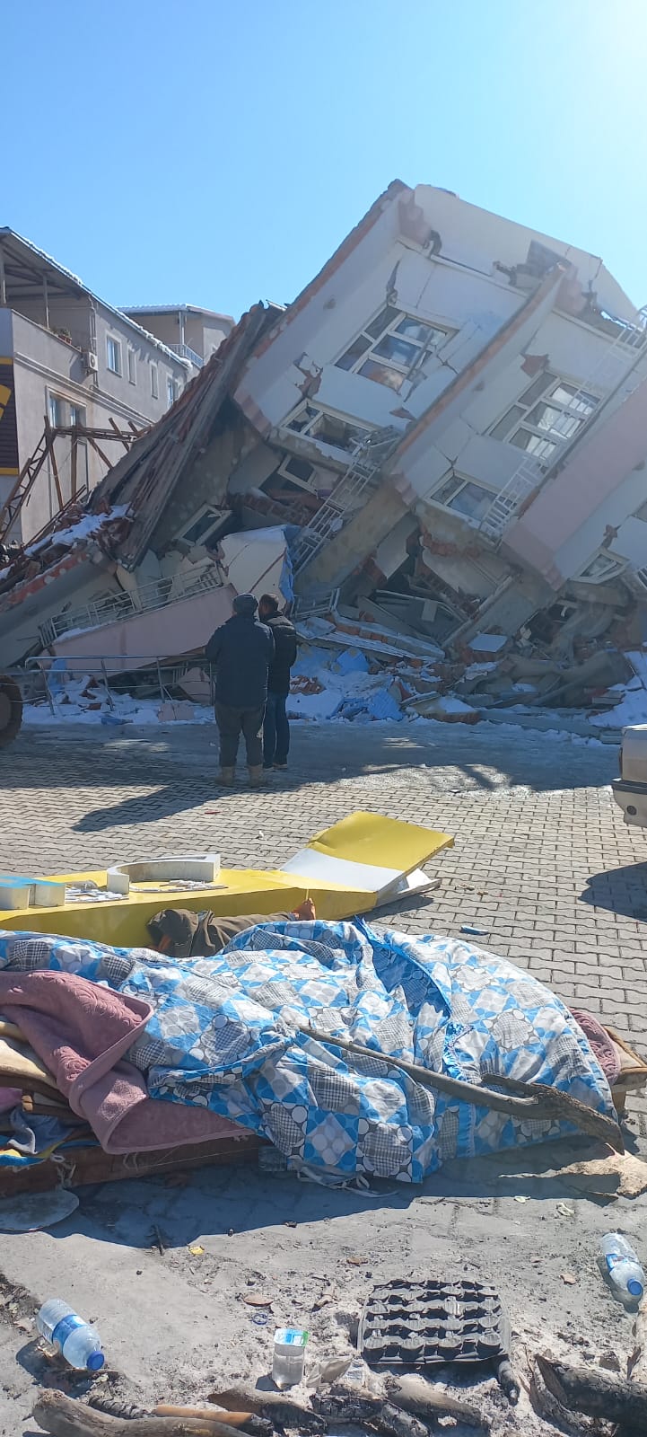 Afette kadın ve çocuk olmak !