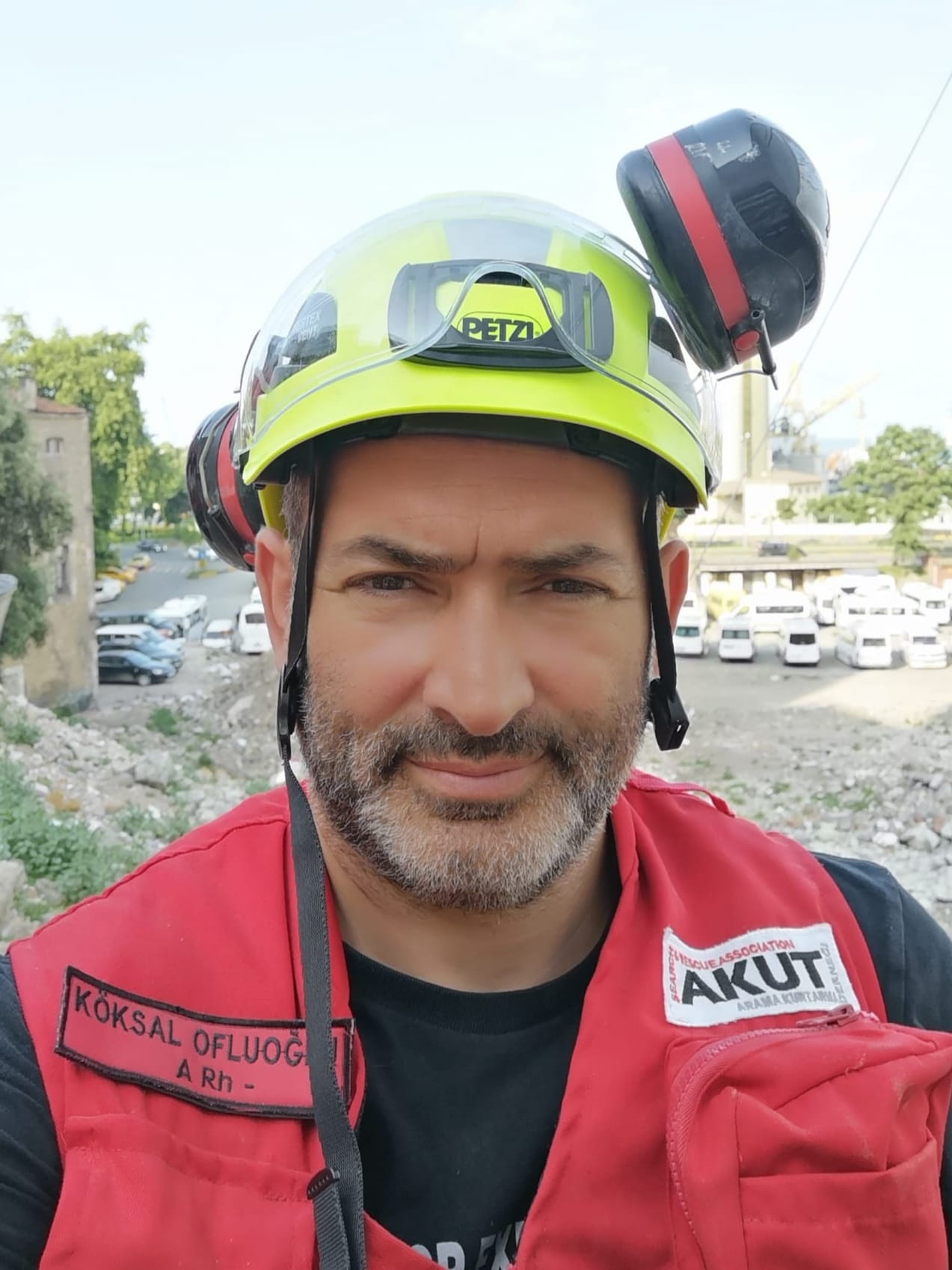 AKUT Trabzon ekibi 28 gönüllüsüyle deprem bölgesinde hayat kurtardı