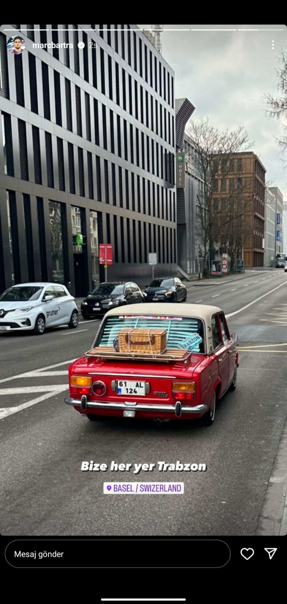 Trabzonspor’un yıldızı Bartra’nın paylaşımı görenleri gülümsetti