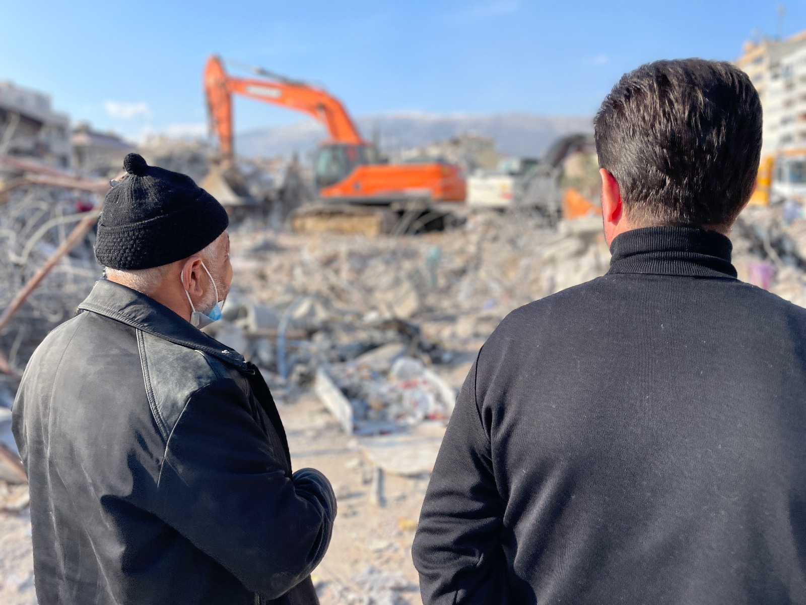 CHP’li  Ahmet Kaya Kahramanmaraş’ta deprem hafriyat alanını görüntüledi