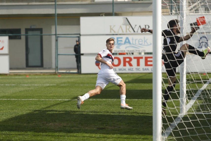 1461 Trabzon rahat kazandı! Trabzonspor’dan transfer ayağının tozuyla gol attı