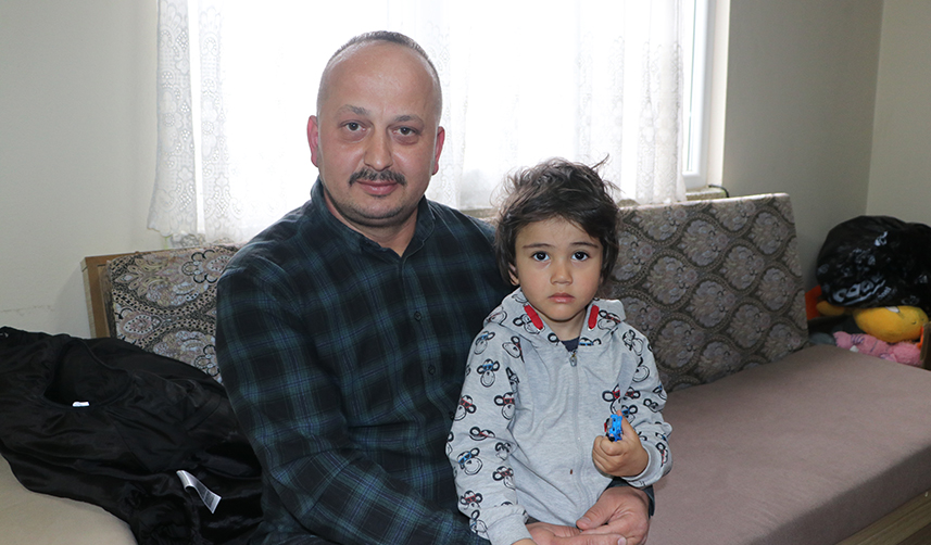 1999'daki depremden etkilendi, depremzede ailenin Trabzon'a gelmesine vesile oldu