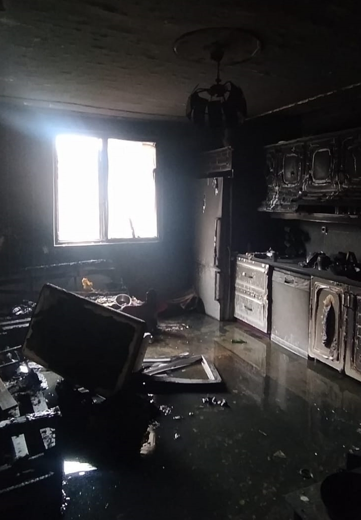 Samsun'da yangından kaçmak için 3. kattan atladı! Yaşam savaşını kaybetti