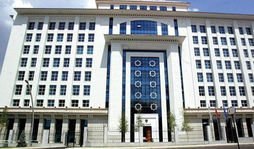 AK Parti’de seçimler öncesi 3 yeni atama!