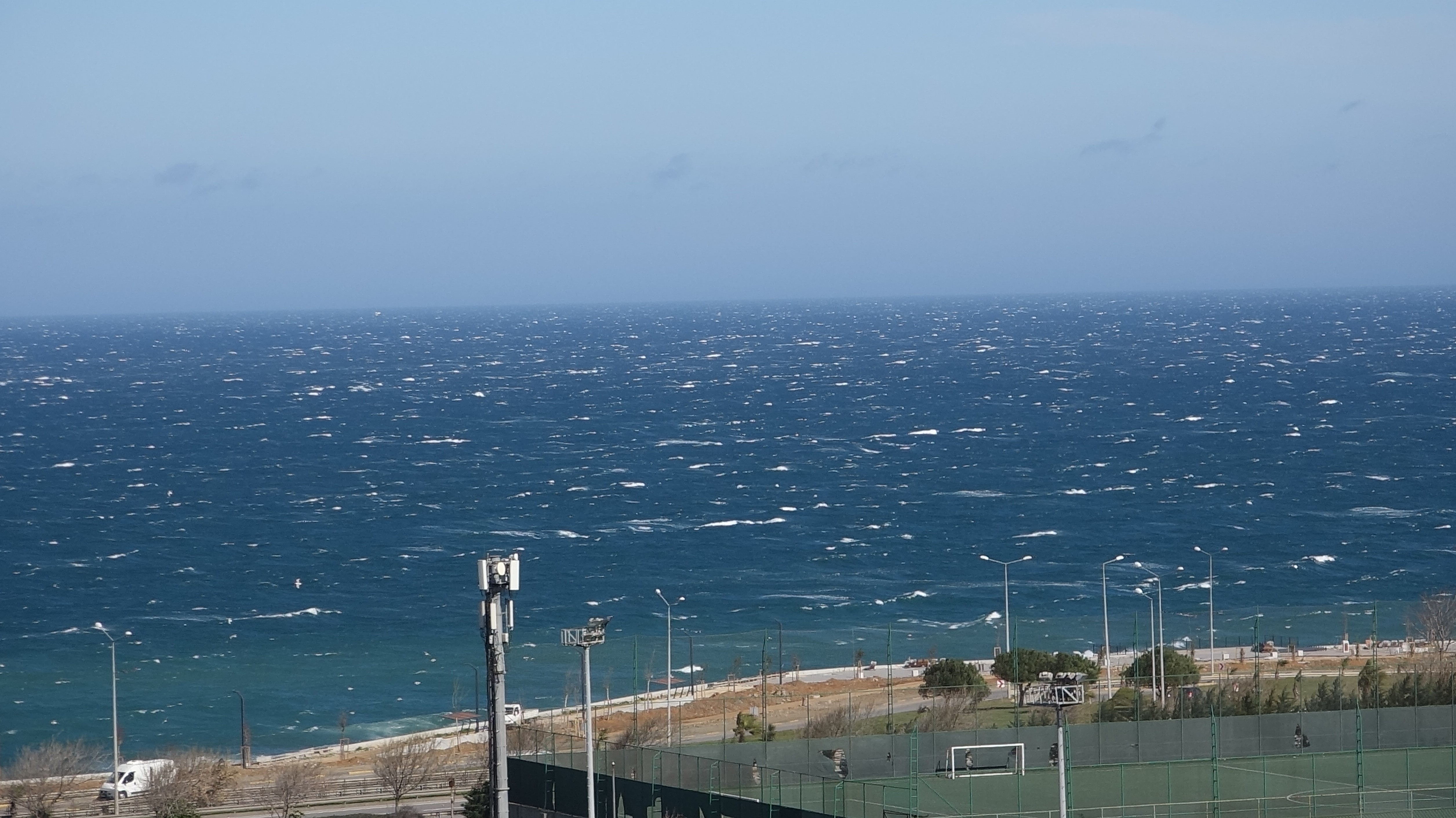 Trabzon'da hamsi sezonu kapattı! Vatandaş istavrit ve mezgite döndü