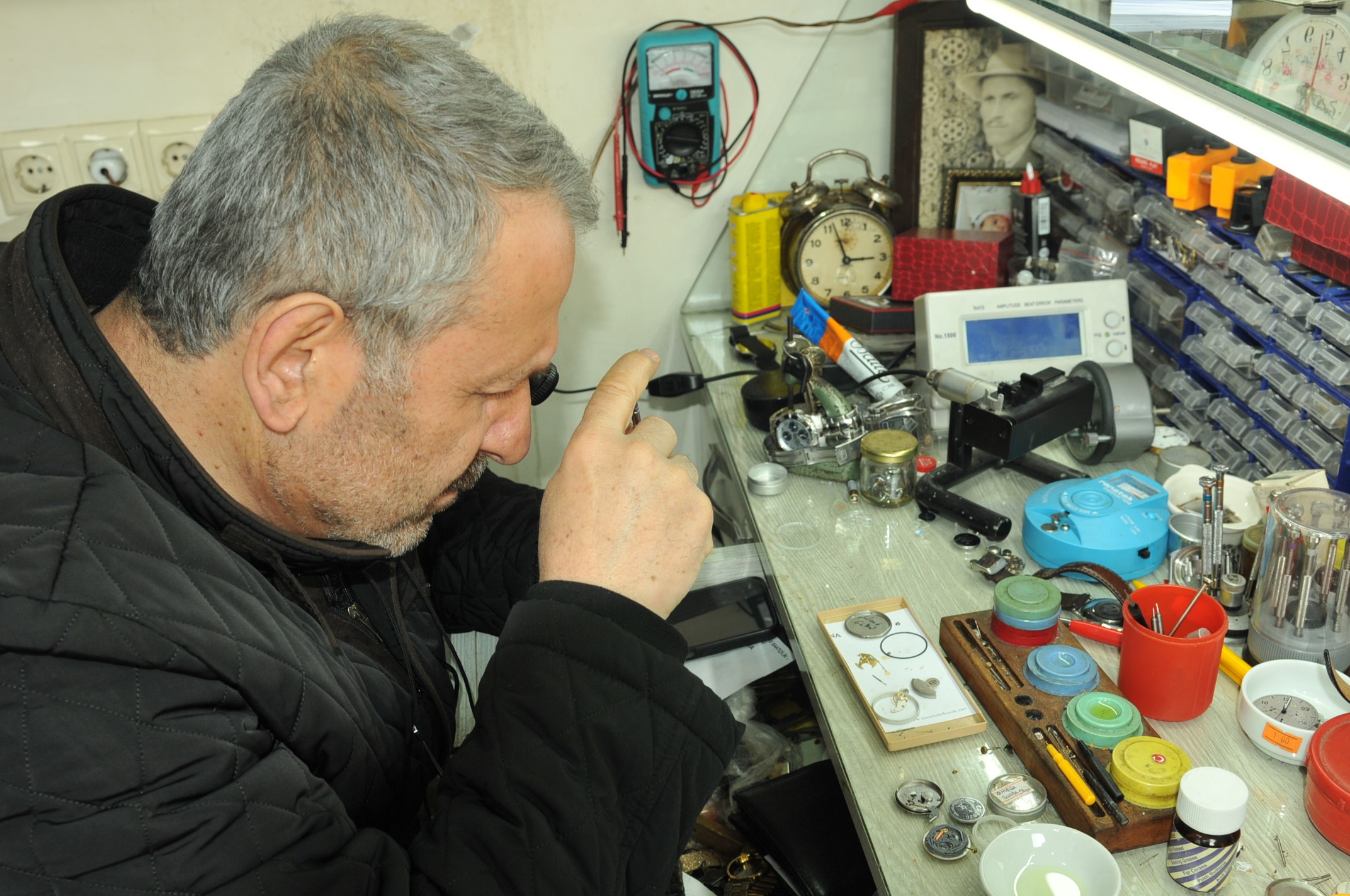 Trabzon'da 4 kuşaktır zamana ayar veriyor