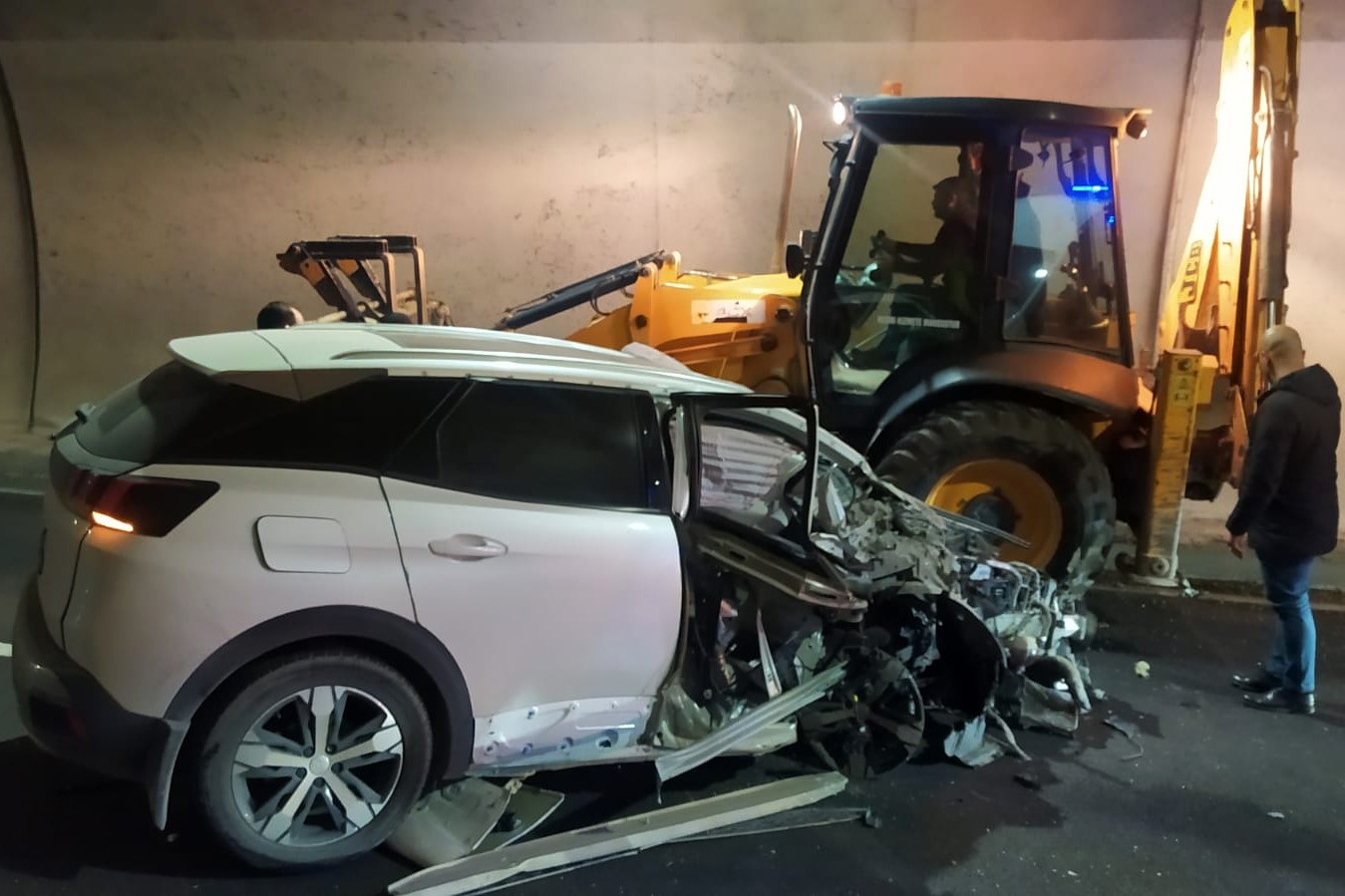 Gümüşhane'de tünel içinde kaza! 1 kişi yaralandı