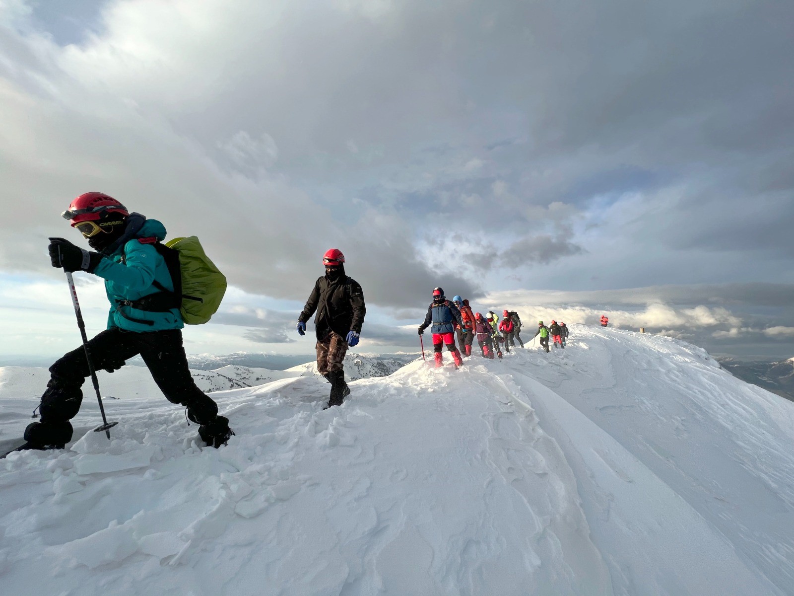 Depremden döndüler! Zigana Dağı’nda kış eğitimi gerçekleştirdiler