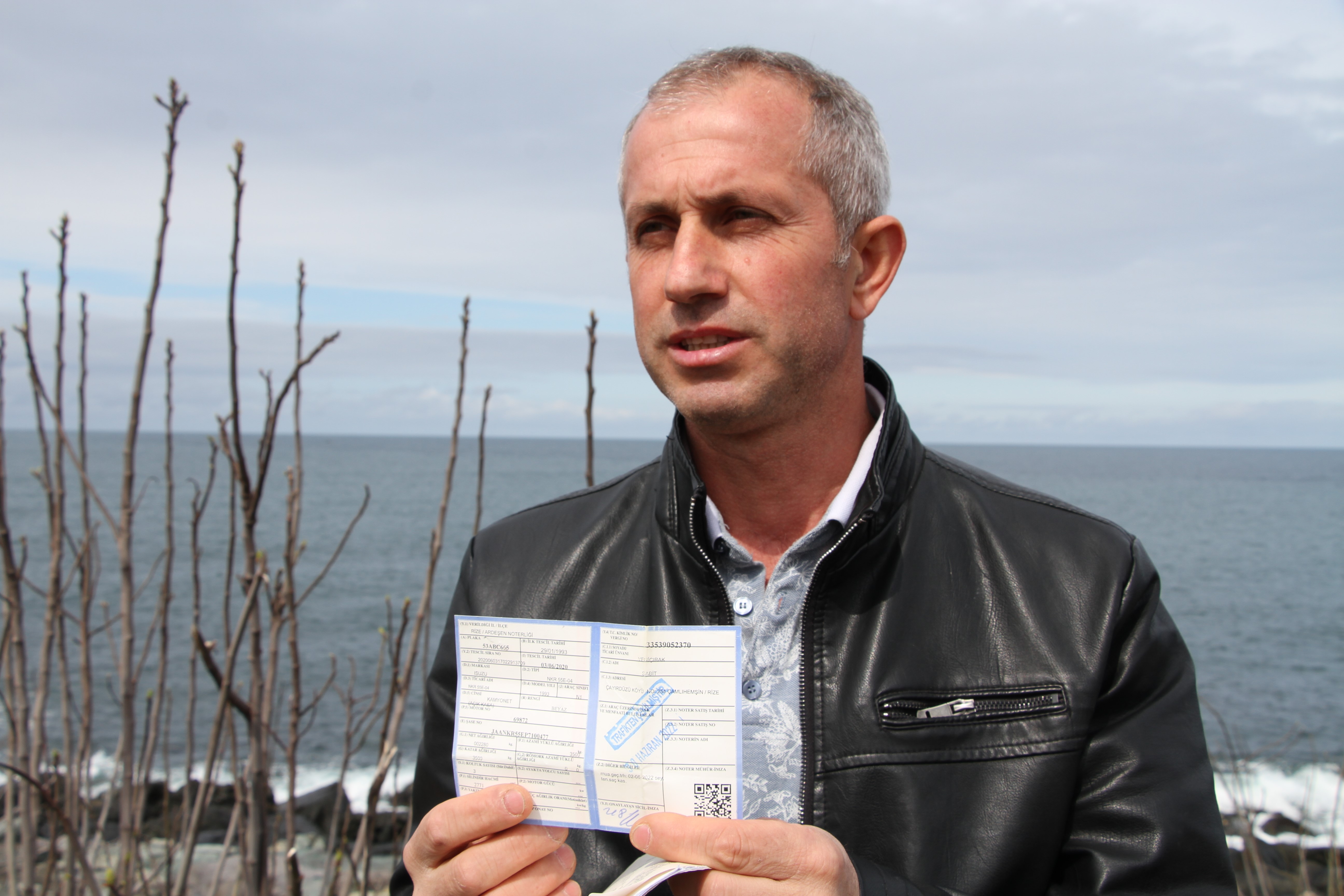 Rize'de "Sigorta masrafı olmasın" diye aracını trafikten çekti, bu kararının cezasını pahalı ödedi