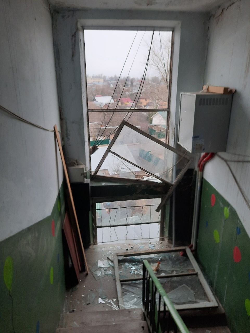 Rusya'da yerleşim bölgesine İHA üştü! 2 yaralı