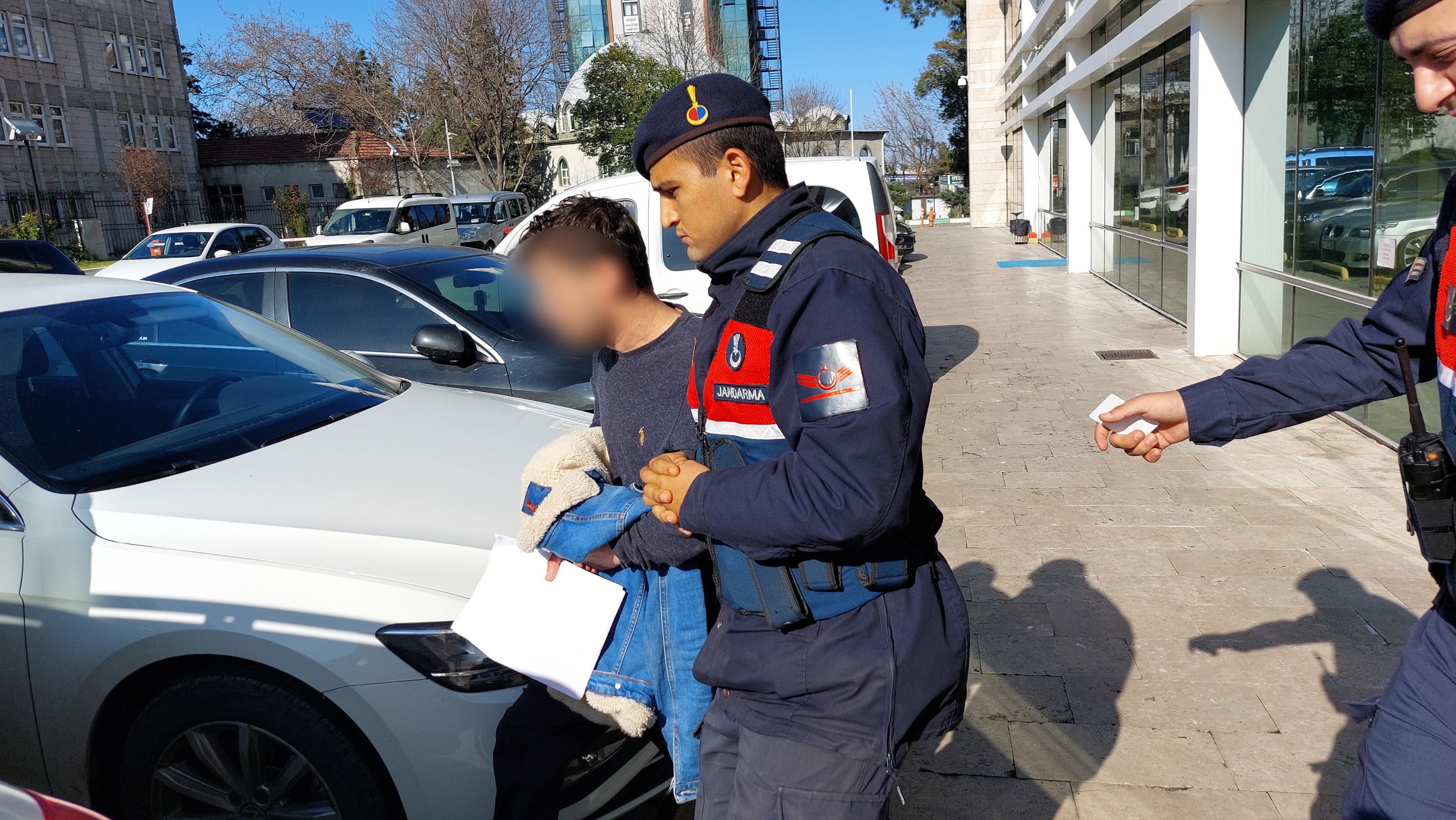 Samsun'da uyuşturucu ticaretinden 2 kişi tutuklandı